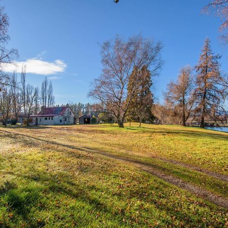 Wanaka Stone Cottage - Wanaka Holiday Home Buitenkant foto
