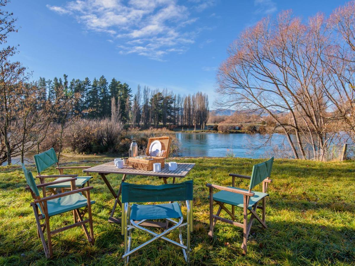 Wanaka Stone Cottage - Wanaka Holiday Home Buitenkant foto