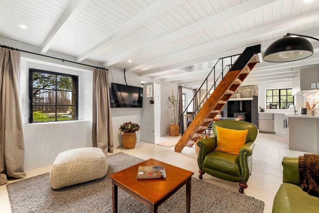 Wanaka Stone Cottage - Wanaka Holiday Home Buitenkant foto