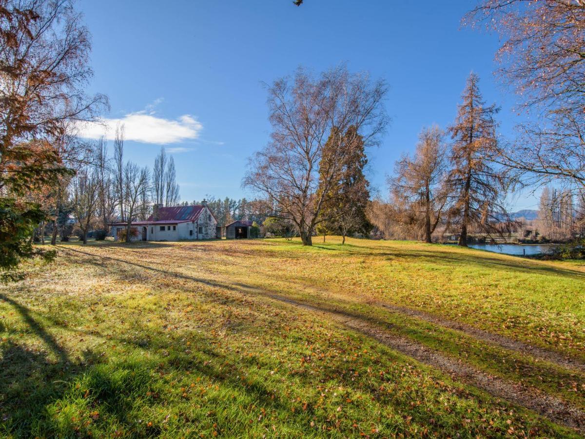 Wanaka Stone Cottage - Wanaka Holiday Home Buitenkant foto