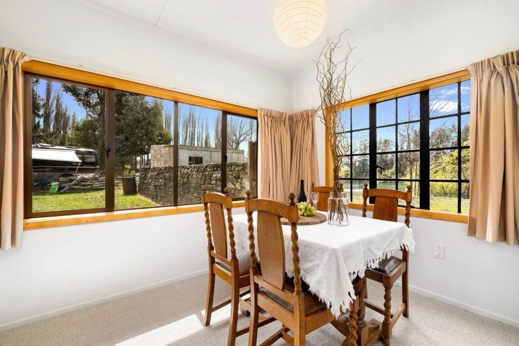 Wanaka Stone Cottage - Wanaka Holiday Home Buitenkant foto